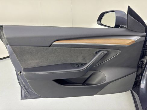 Used 2022 Tesla Model 3 image 43