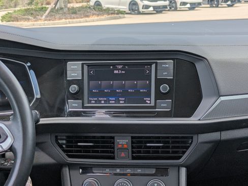 Used 2024 Volkswagen Jetta S FWD image 18
