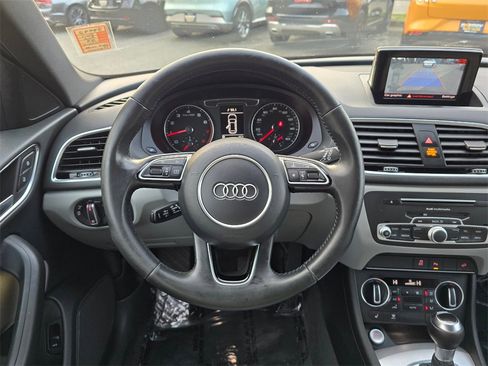 Used 2017 Audi Q3 2.0T Premium w/ Convenience Package image 23