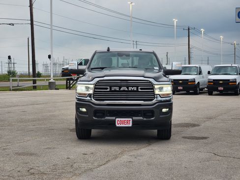 Used 2024 RAM 2500 Laramie w/ Safety Group AWD/4WD image 2