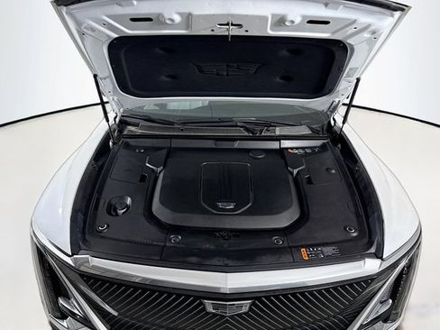 Used 2024 Cadillac Lyriq Luxury image 34