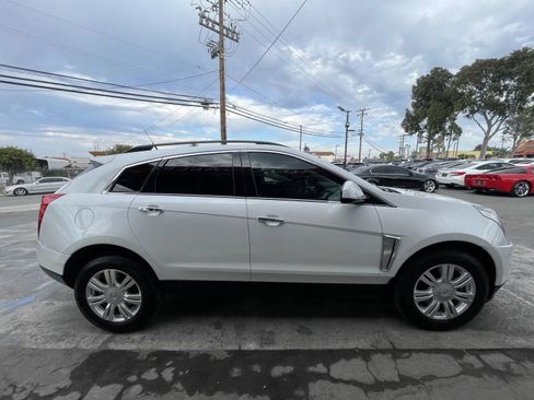 Used 2014 Cadillac SRX FWD image 4
