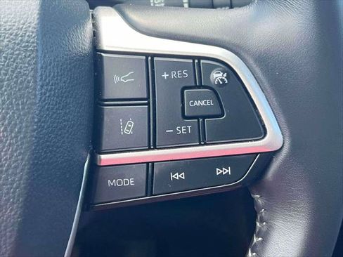 Certified 2026 Toyota Highlander XLE AWD/4WD image 24