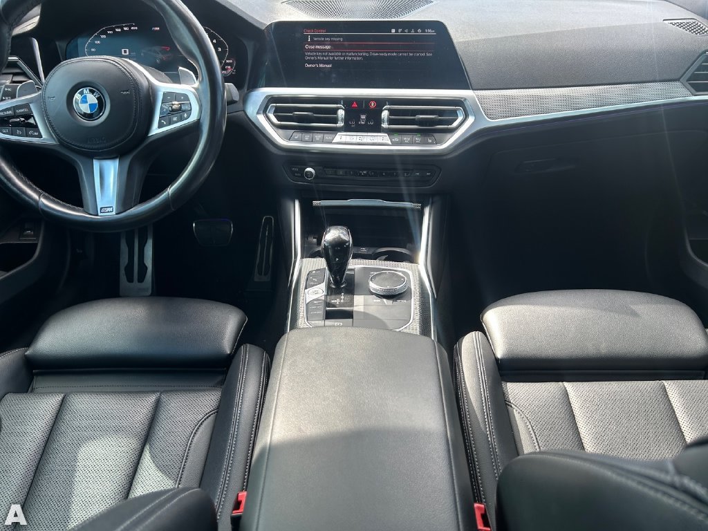 Used 2022 BMW 330i Sedan w/ M Sport Package RWD image 15