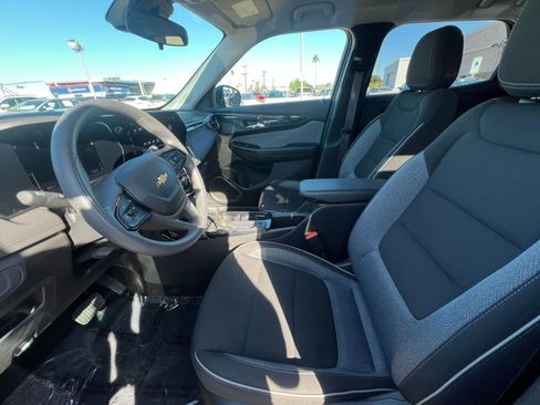Used 2025 Chevrolet TrailBlazer LT FWD image 27