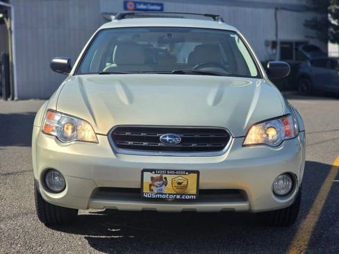 Used 2006 Subaru Outback 2.5i image 2