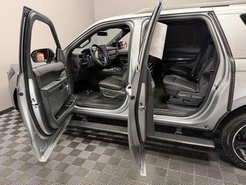 Used 2024 Ford Expedition Max Limited AWD/4WD image 13