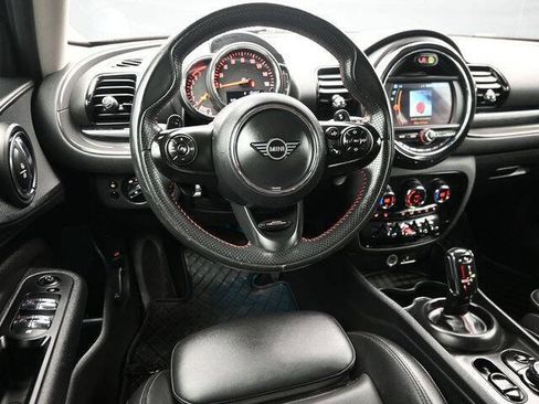 Used 2020 MINI Cooper Clubman S image 19