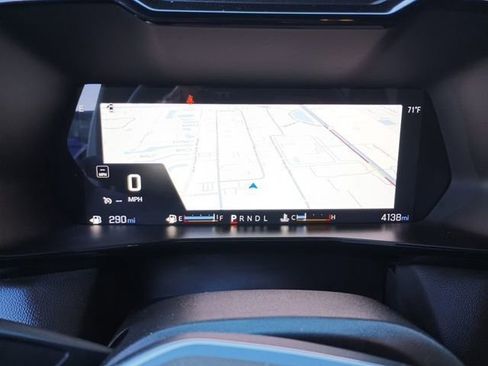 Used 2025 Chevrolet Colorado LT image 11