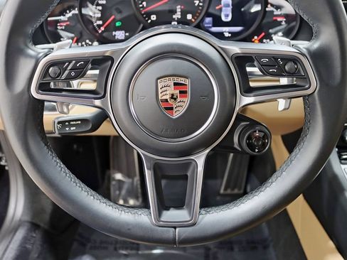 Used 2017 Porsche 911 Carrera 4S AWD/4WD image 16