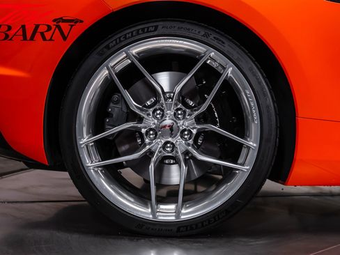 Used 2025 Chevrolet Corvette Z06 w/ Stealth Interior Trim Package RWD image 25