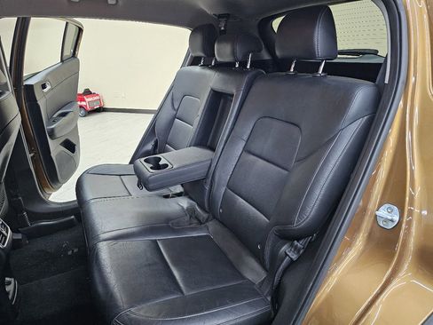 Used 2017 Kia Sportage EX image 22