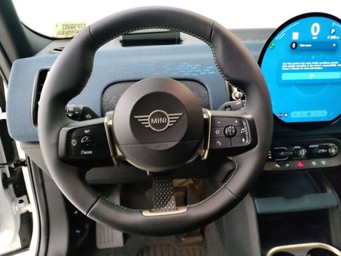 Used 2025 MINI Cooper Countryman S image 15