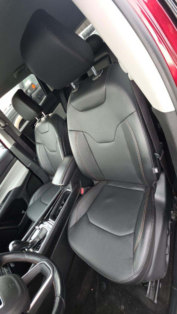 Used 2022 Jeep Compass Limited AWD/4WD image 17