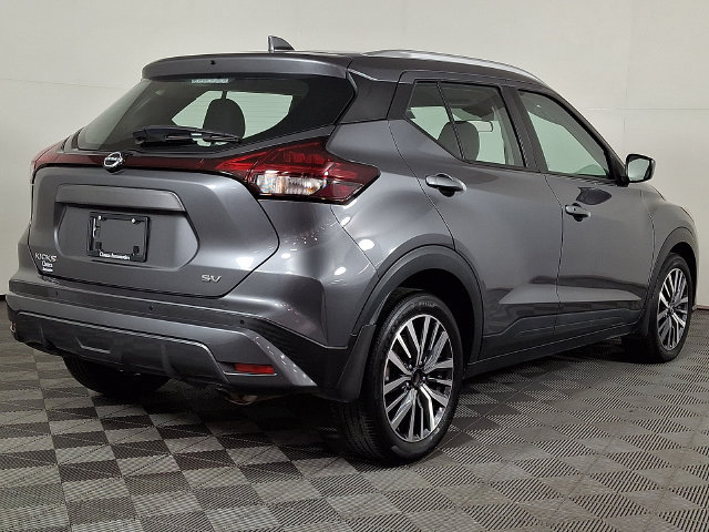 Used 2023 Nissan Kicks SV FWD image 9