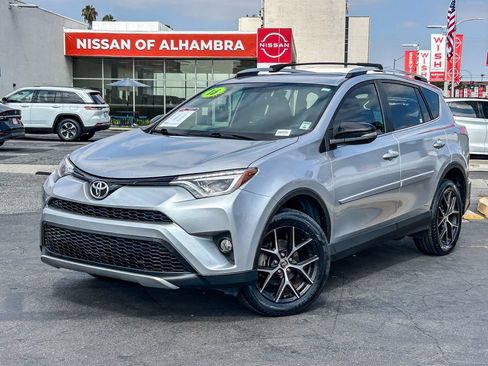 Used 2016 Toyota RAV4 SE FWD image 2