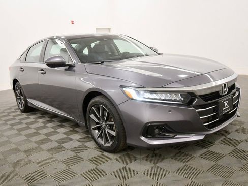 Certified 2021 Honda Accord EX-L image 9