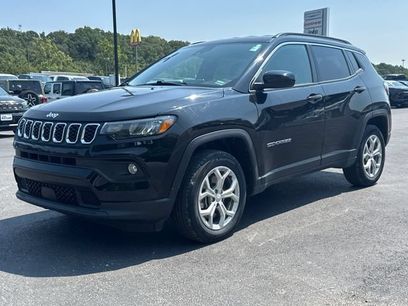 Used 2024 Jeep Compass Latitude