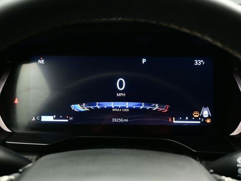 Used 2024 Jeep Grand Cherokee L Laredo image 24