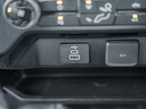 Used 2024 Ford F250 XL w/ Snow Plow Prep Package image 25