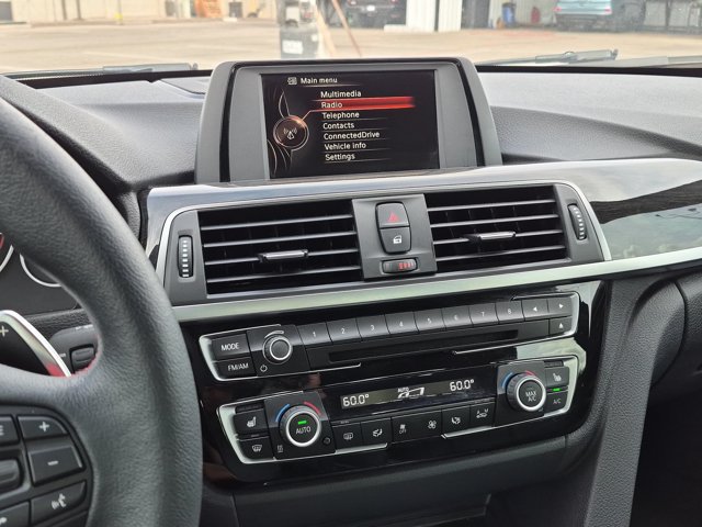 Used 2017 BMW 330i Sedan RWD image 14