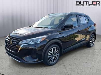 Used 2021 Nissan Kicks SV