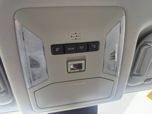 Used 2024 Toyota RAV4 XLE image 8