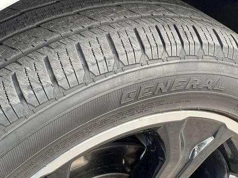 Used 2023 Ford Expedition Limited RWD image 27
