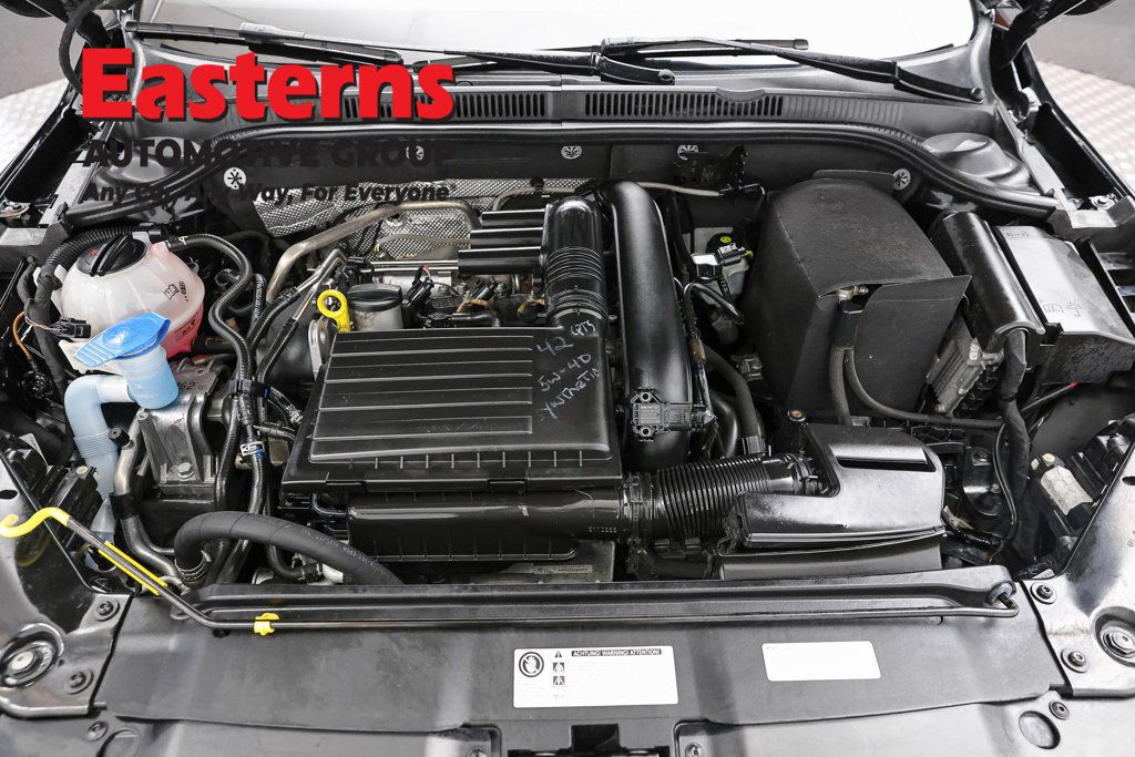 Used 2017 Volkswagen Jetta S w/ Jetta S Cold Weather Package FWD image 7