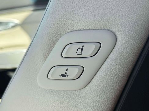 New 2026 Genesis GV70 2.5T Select AWD/4WD image 10