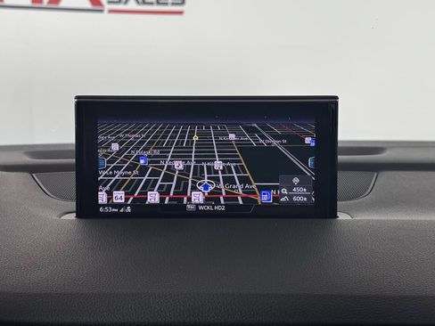 Used 2019 Audi Q7 3.0T Premium Plus w/ Premium Plus Package AWD/4WD image 21