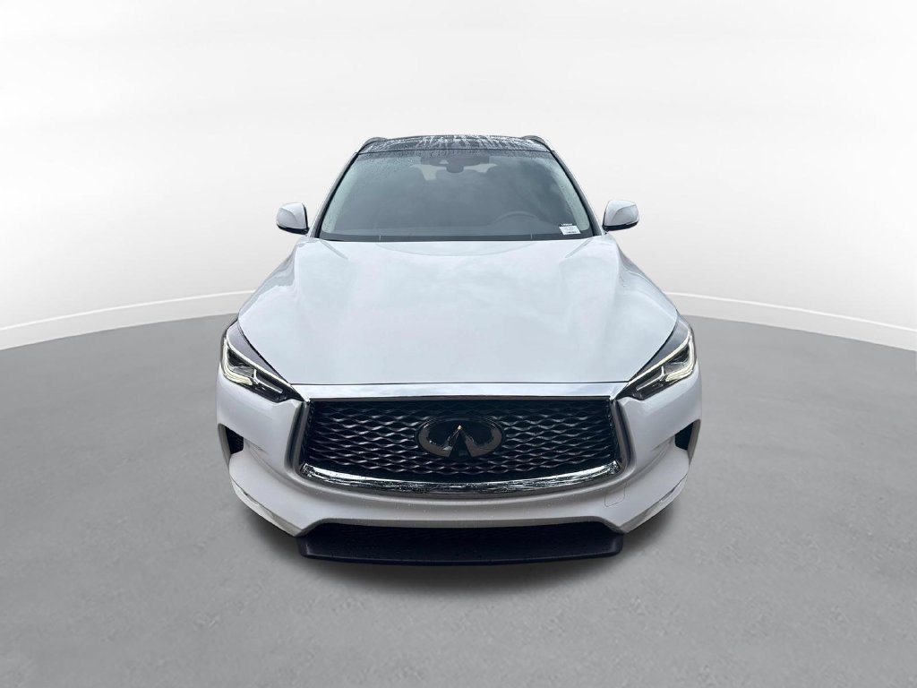 Used 2025 INFINITI QX50 Luxe AWD/4WD image 3