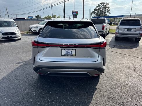 Used 2025 Lexus RX 350 Premium w/ Convenience Package AWD/4WD image 6