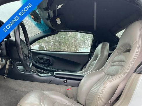 Used 1998 Chevrolet Corvette Convertible image 2