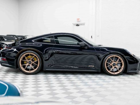 Used 2022 Porsche 911 GT3 RWD image 6