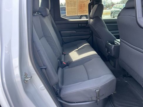 Used 2025 Toyota Tacoma SR5 image 19