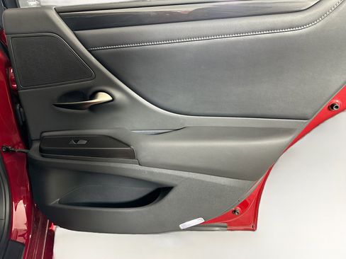 Used 2019 Lexus ES 350 FWD image 28