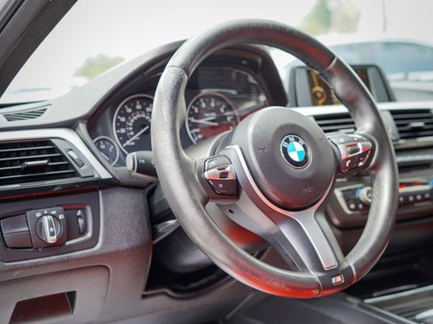 Used 2013 BMW 328i Sedan RWD image 9