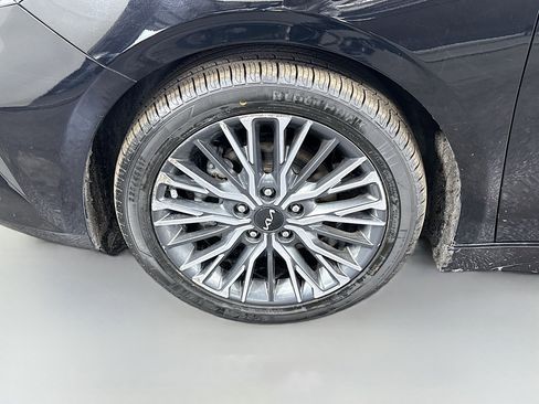 Used 2024 Kia Forte GT-Line image 38