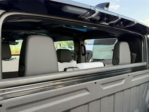 Used 2024 GMC Hummer EV 3X w/ Omega Edition AWD/4WD image 59