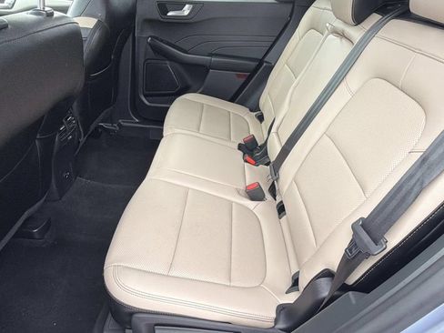 Certified 2022 Ford Escape SEL FWD image 15