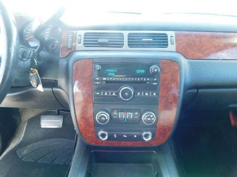 Used 2011 Chevrolet Avalanche LS w/ Regional Value Package image 15