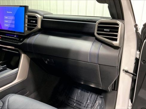 New 2026 Toyota Tundra Platinum AWD/4WD image 28