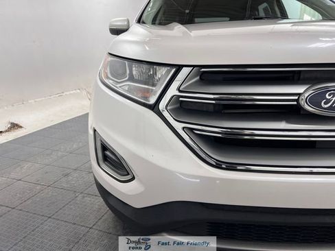 Used 2018 Ford Edge Titanium w/ Ford Safe & Smart Package image 9