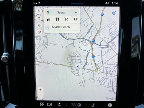 Used 2023 Volvo XC60 B5 Ultimate w/ Climate Package image 23