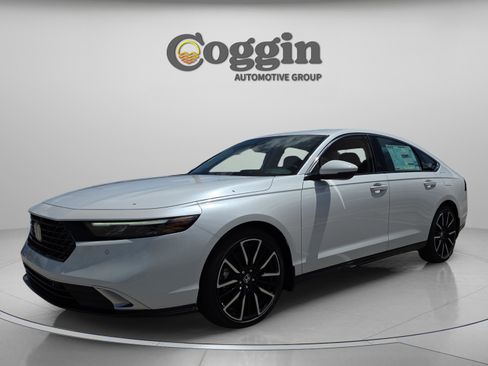 New 2026 Honda Accord Touring image 1