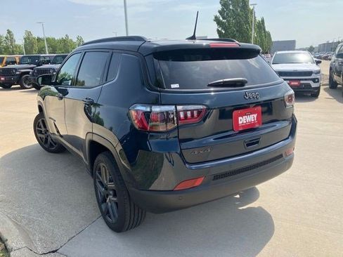 New 2026 Jeep Compass Limited AWD/4WD image 8