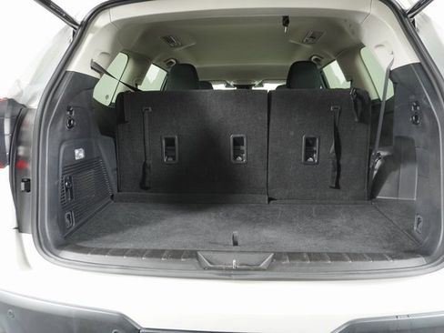 Certified 2024 Subaru Ascent Premium w/ Convenience Package image 36