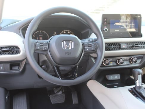New 2026 Honda HR-V LX image 10