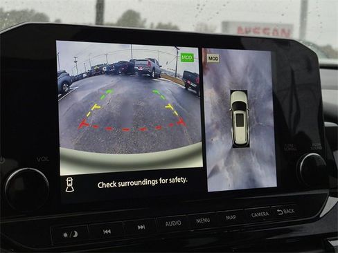 Certified 2023 Nissan Pathfinder Platinum w/ Lighting Package (N93) image 37